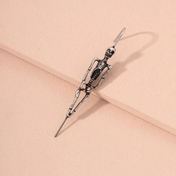 Skeleton Ear Pin - Picture 2 of 3